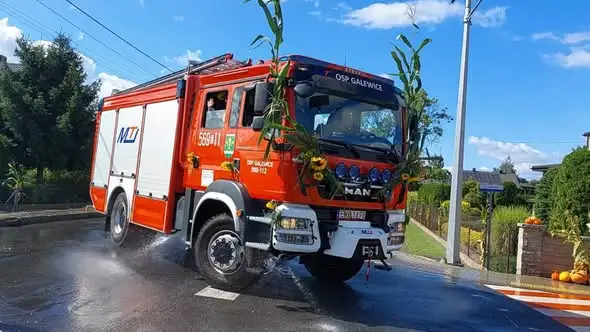 Dożynki gminno-parafialne w Galewicach — strażacy z OSP czuwali nad bezpieczeństwem