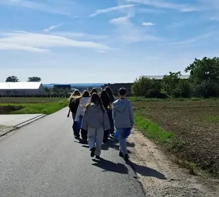 Uczniowie z Lubnic posprzątali okolicę w ramach 33. Akcji Sprzątania Świata